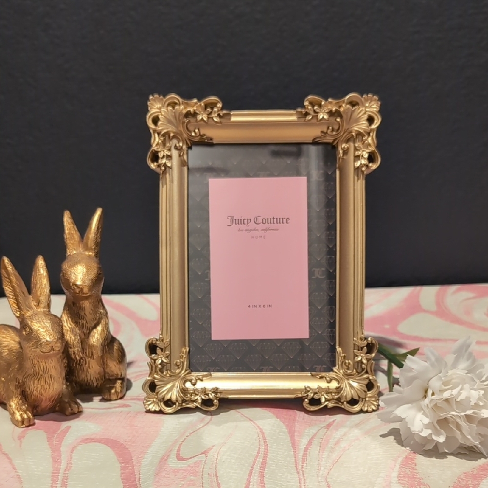 🆕 Juicy Couture 🩷 Gold Picture Frame Elegant Accents